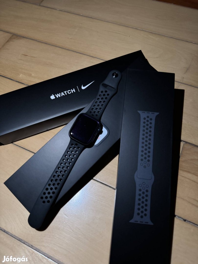 Apple Watch 7 45mm Nike 