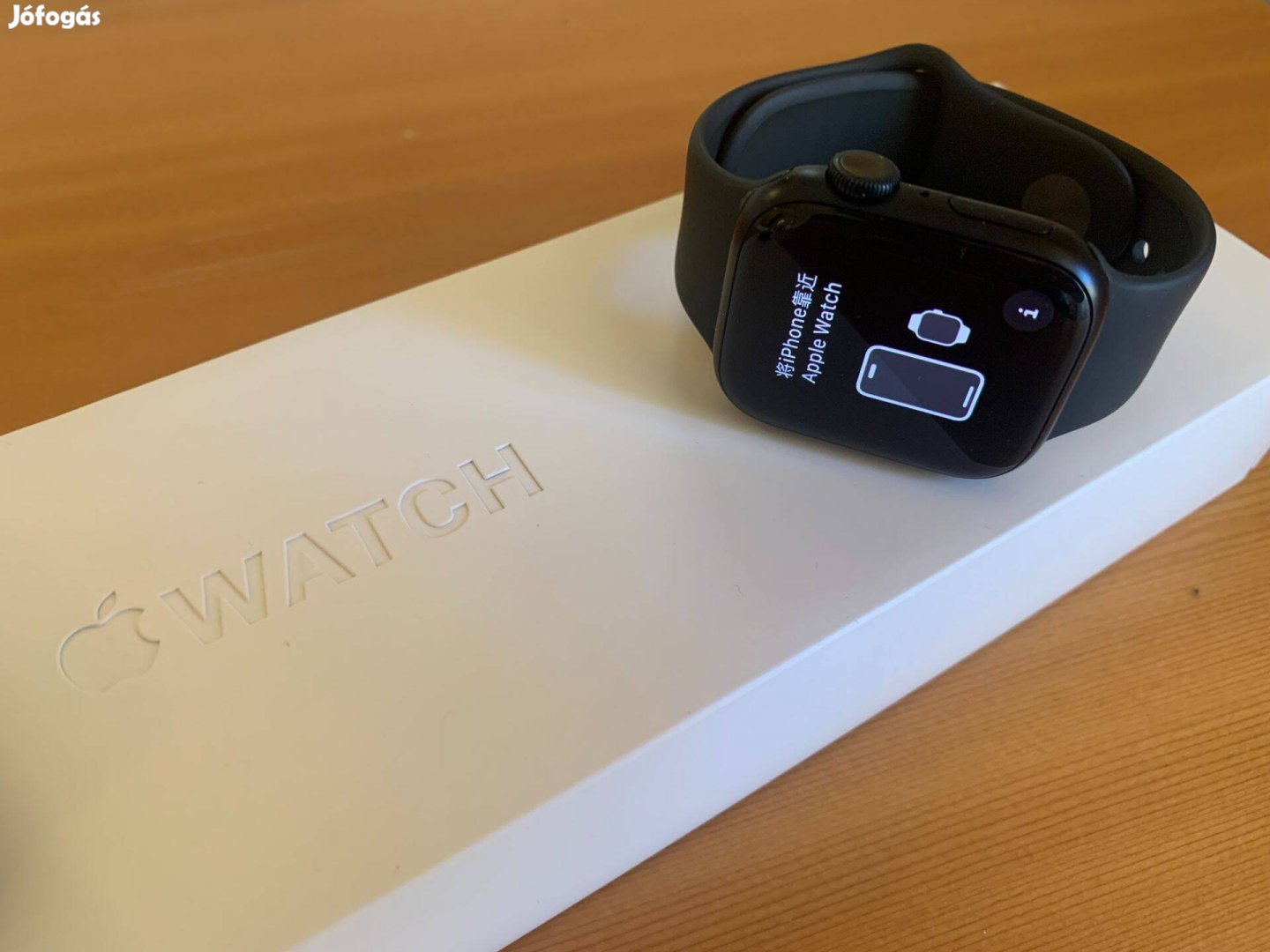 Apple Watch 8, Midnight , 41mm, makulátlan, garanciális
