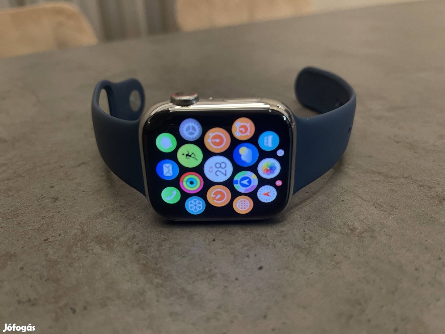 Apple Watch 9 GPS+Cellular 45mm Rozsdamentes acél