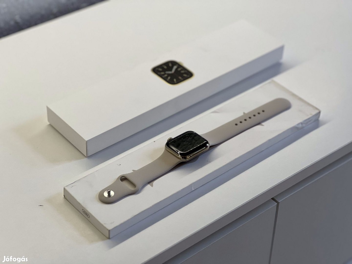 Apple Watch S6 Gold Stainless Steel CEL 40MM 2 ÉV Garanciával