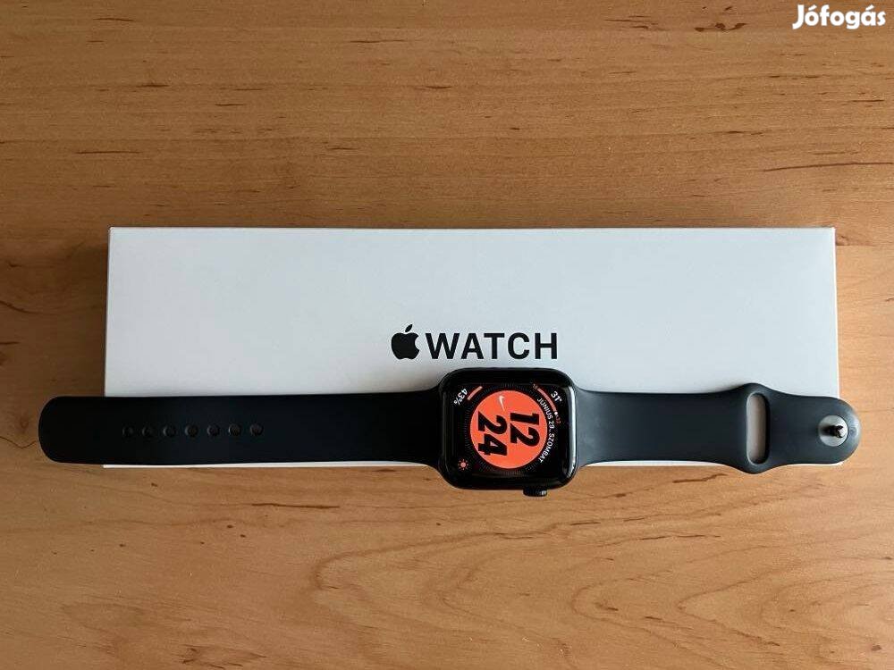 Apple Watch SE 2023 GPS, 44mm, 2 év garancia