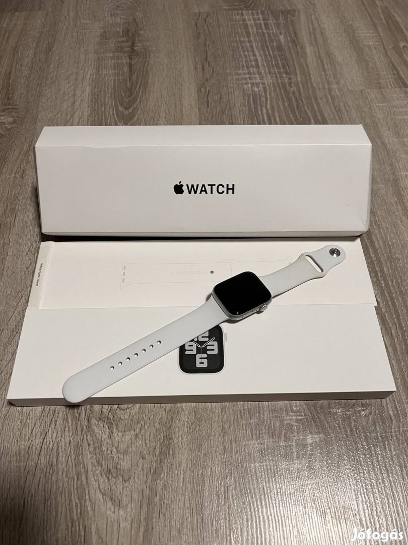 Apple Watch SE 2 44mm