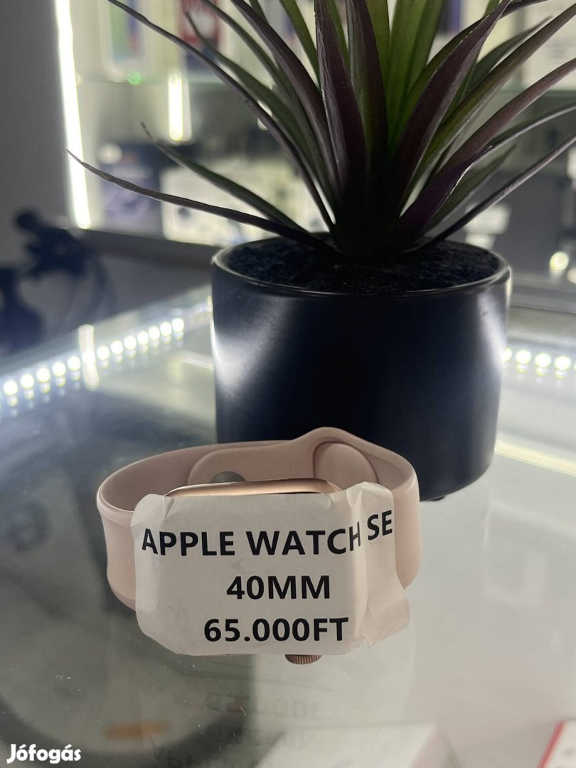 Apple Watch SE 40MM 3 hónap garancia.