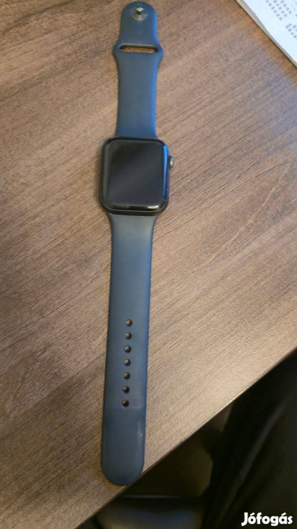 Apple Watch SE 44mm fekete okosóra