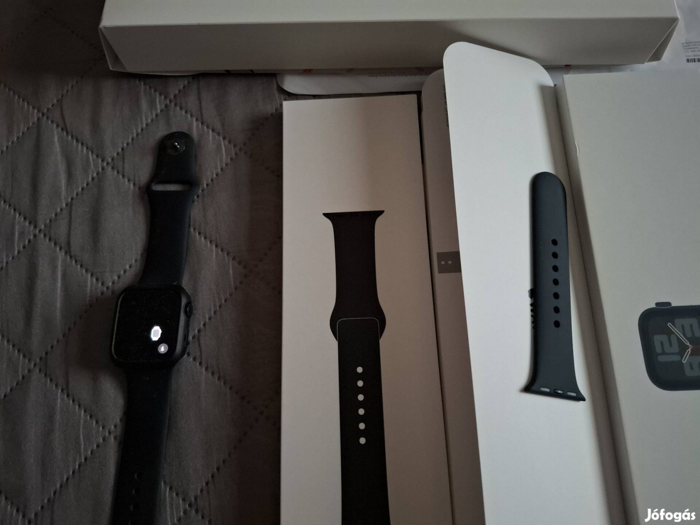 Apple Watch SE okos óra