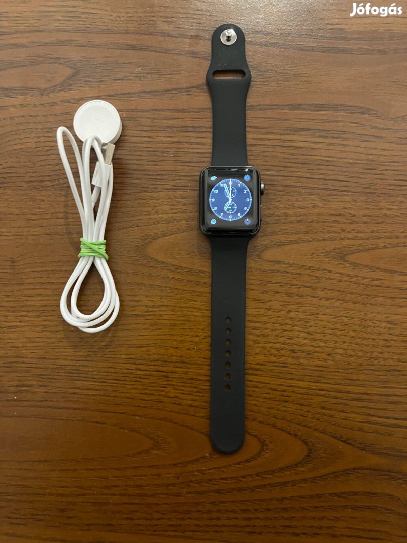 Apple Watch Series 3 okosóra