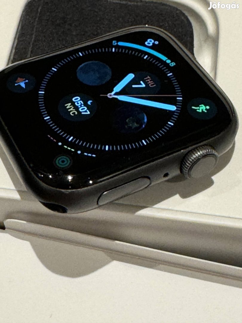Apple Watch Series 4 44MM Space Gray