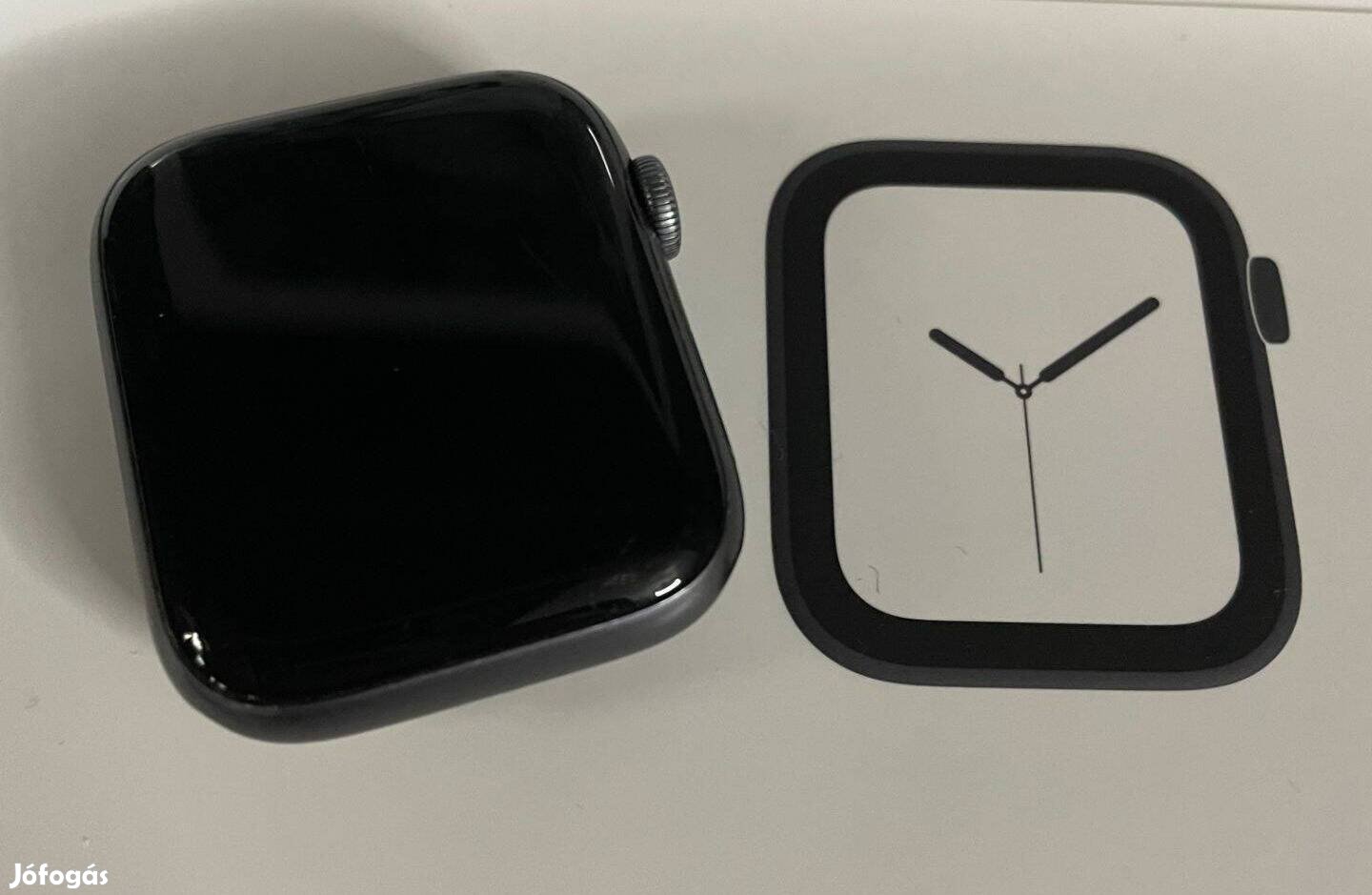 Apple Watch Series 4 44mm eladó!