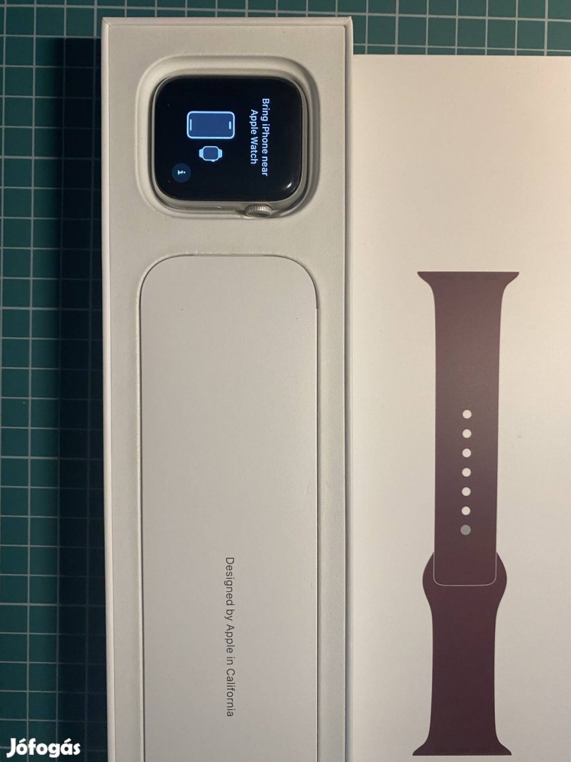 Apple Watch Series 5 44 mm ezüst aluminium