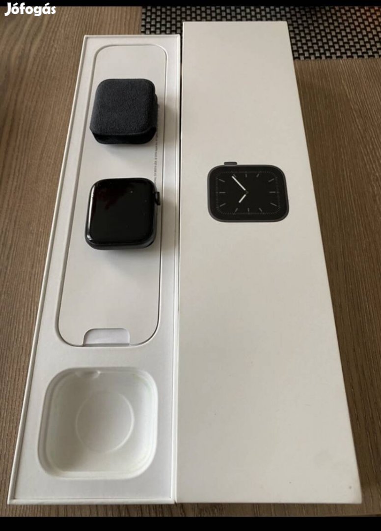 Apple Watch Series 5 44mm GPS modell