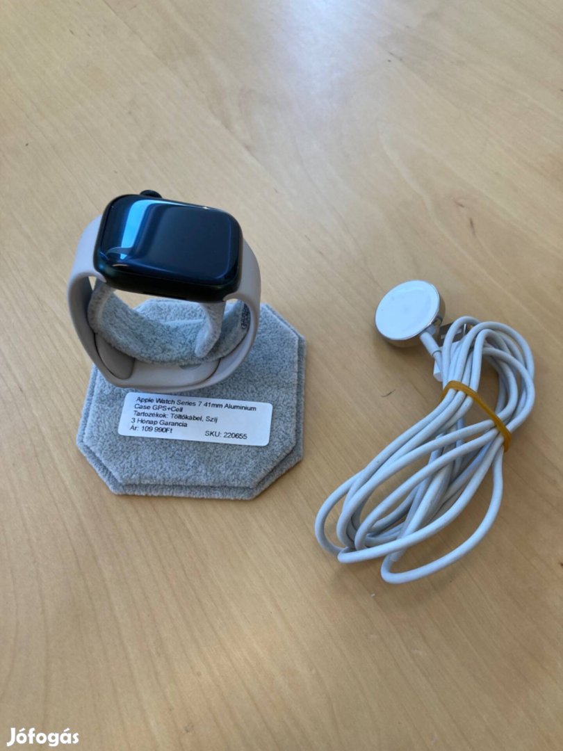 Apple Watch Series 7 41mm GPS + Cellular Fekete Alu Bézs Szíj Használt