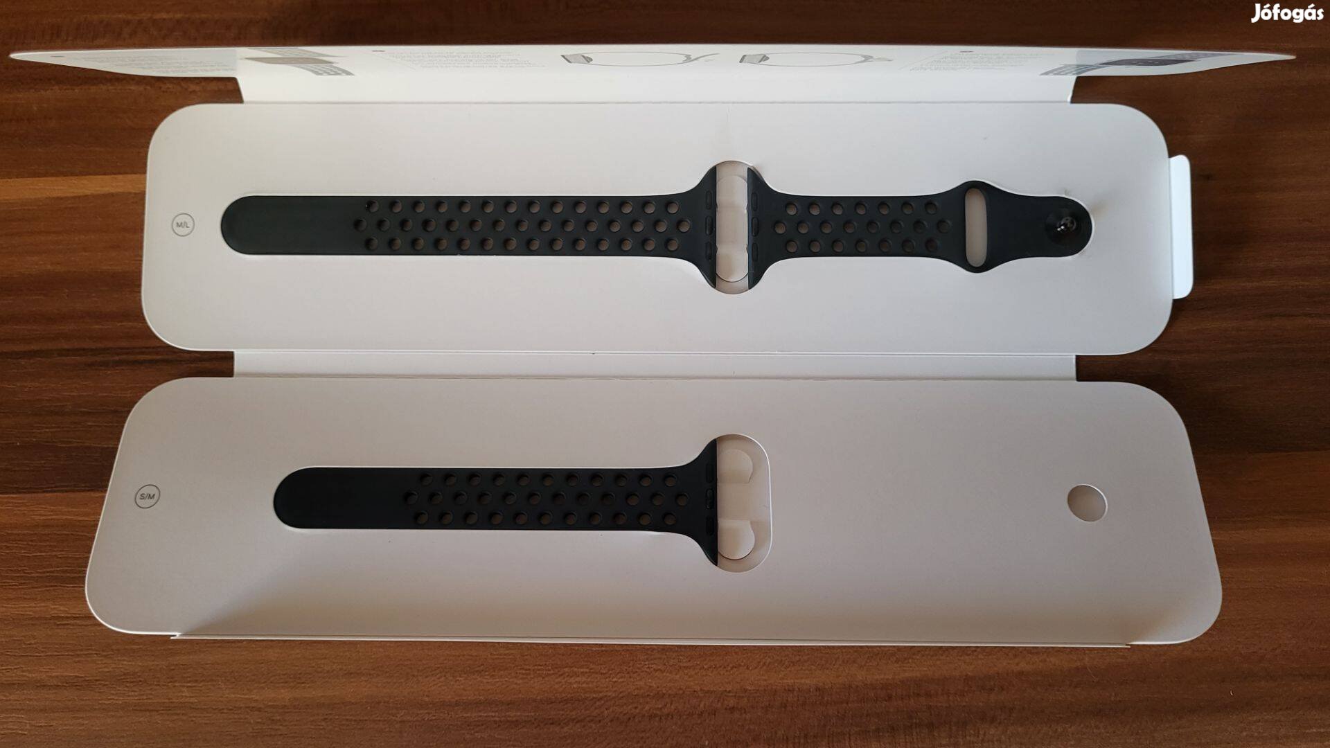 Apple Watch Series 7 45mm Nike sport szíj (fekete)