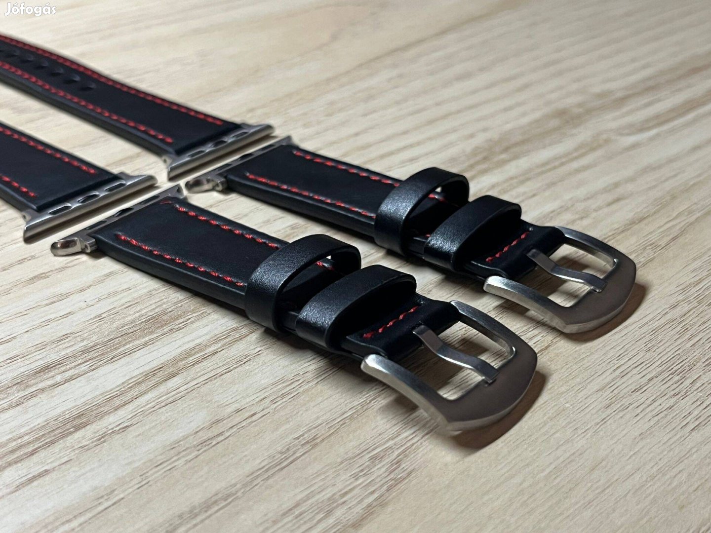 Apple Watch fekete bőr óraszíj piros cérnával
