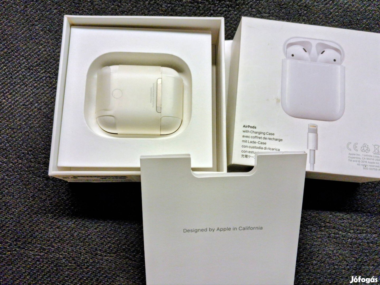 Apple Airpods 2.-Kiadás Kompleett Eladó