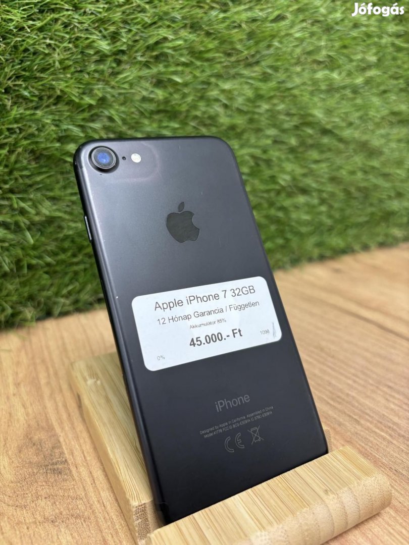 Apple iPhone 7 Kártyafüggetlen 32 GB, 12 hó garancia