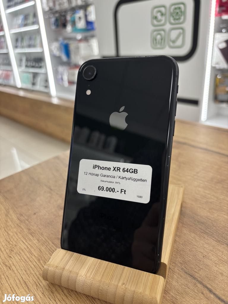 Apple iPhone XR Kártyafüggetlen 64 GB, 12 hó garancia