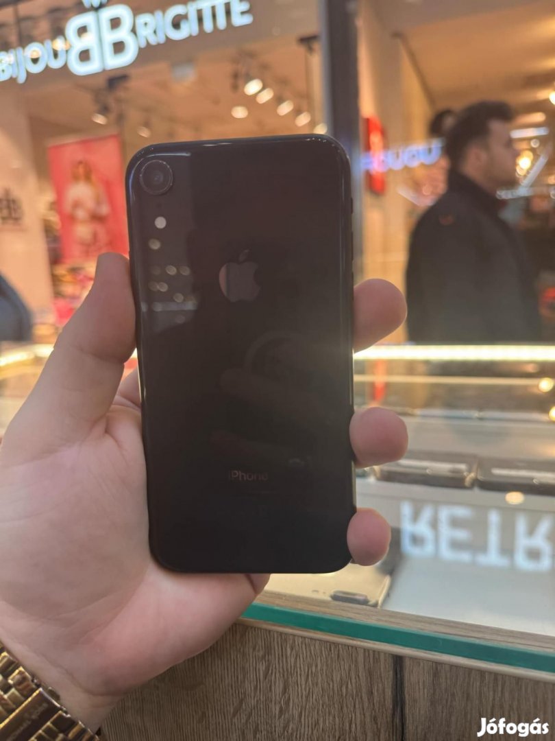 Apple iPhone XR Kártyafüggetlen 64 GB, 12 hó garancia