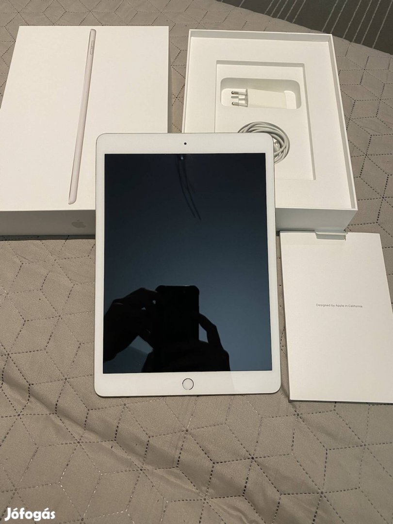 Apple ipad 8 (2020) 10.2"- os