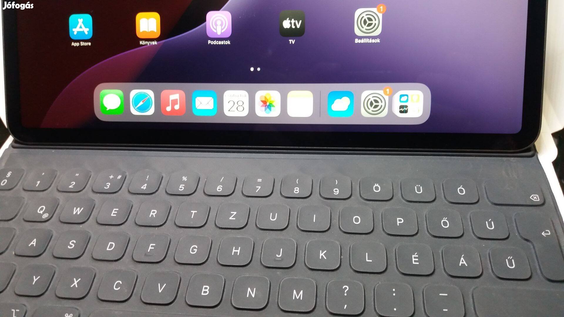 Apple ipad Pro 12.9" (3.gen, A1876) + Ajándék Smart Keyboard Folio -