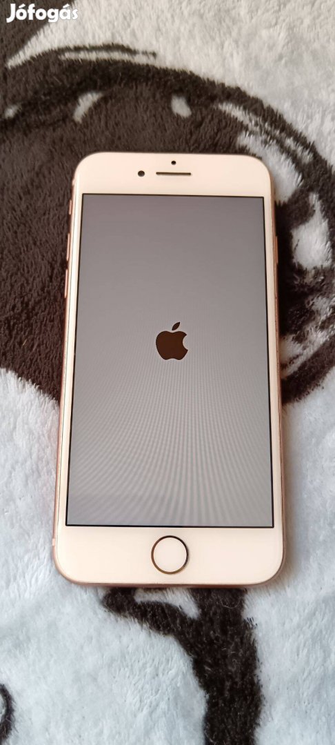 Apple iphon 8 Gold,64GB-os független okostelefon,Új aksival