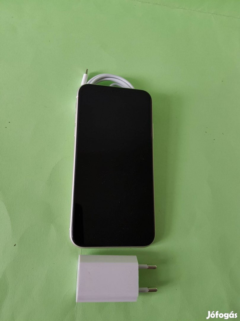 Apple iphone 11 64GB Fehér Független karcmentes mobiltefon eladó!