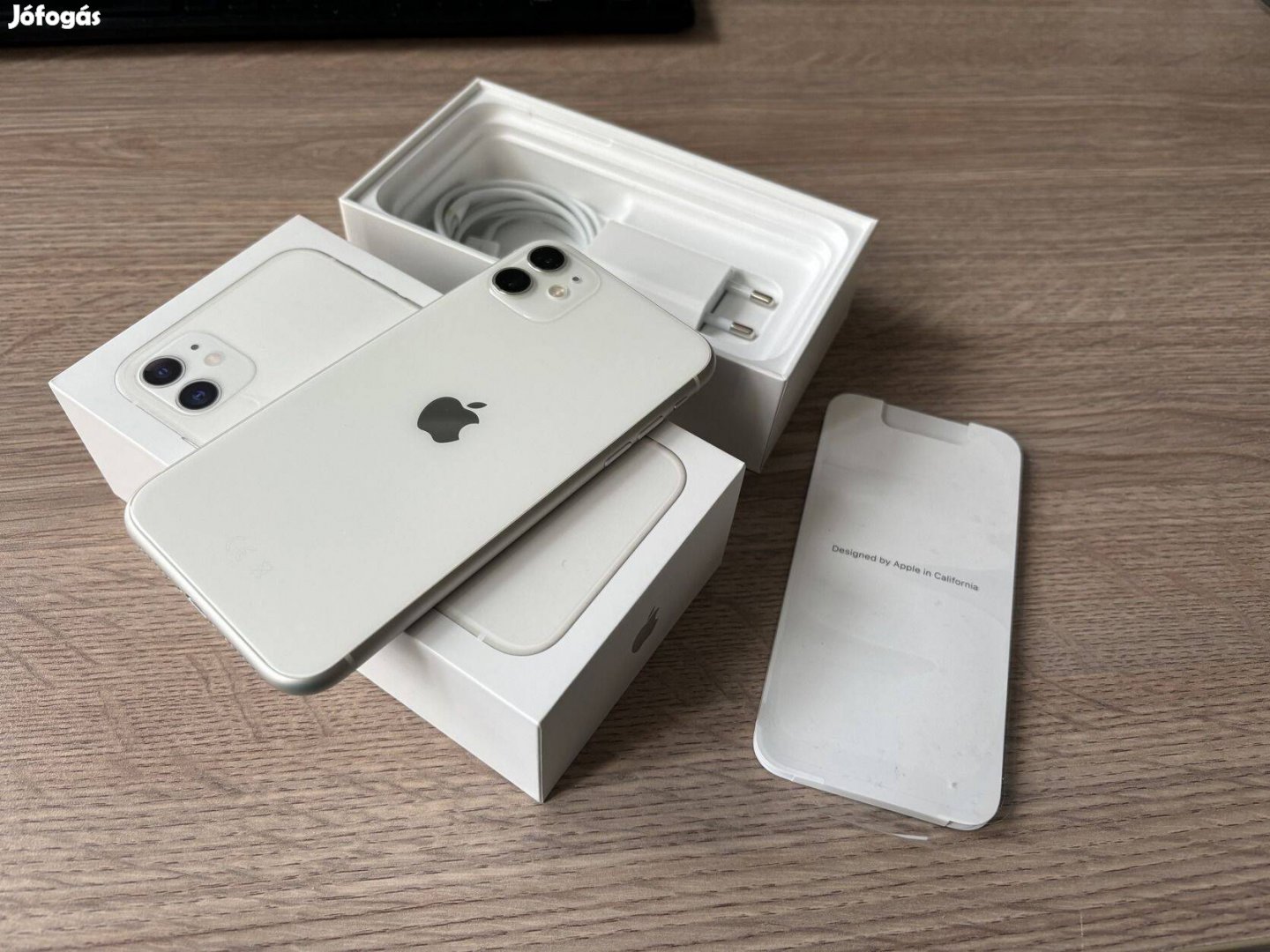 Apple iphone 11 64GB Fehér Kártyafüggetlen