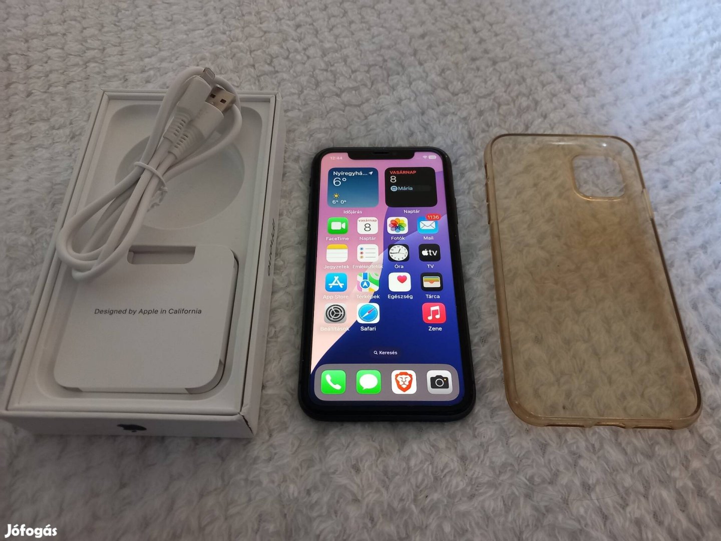 Apple iphone 11 64GB eladó