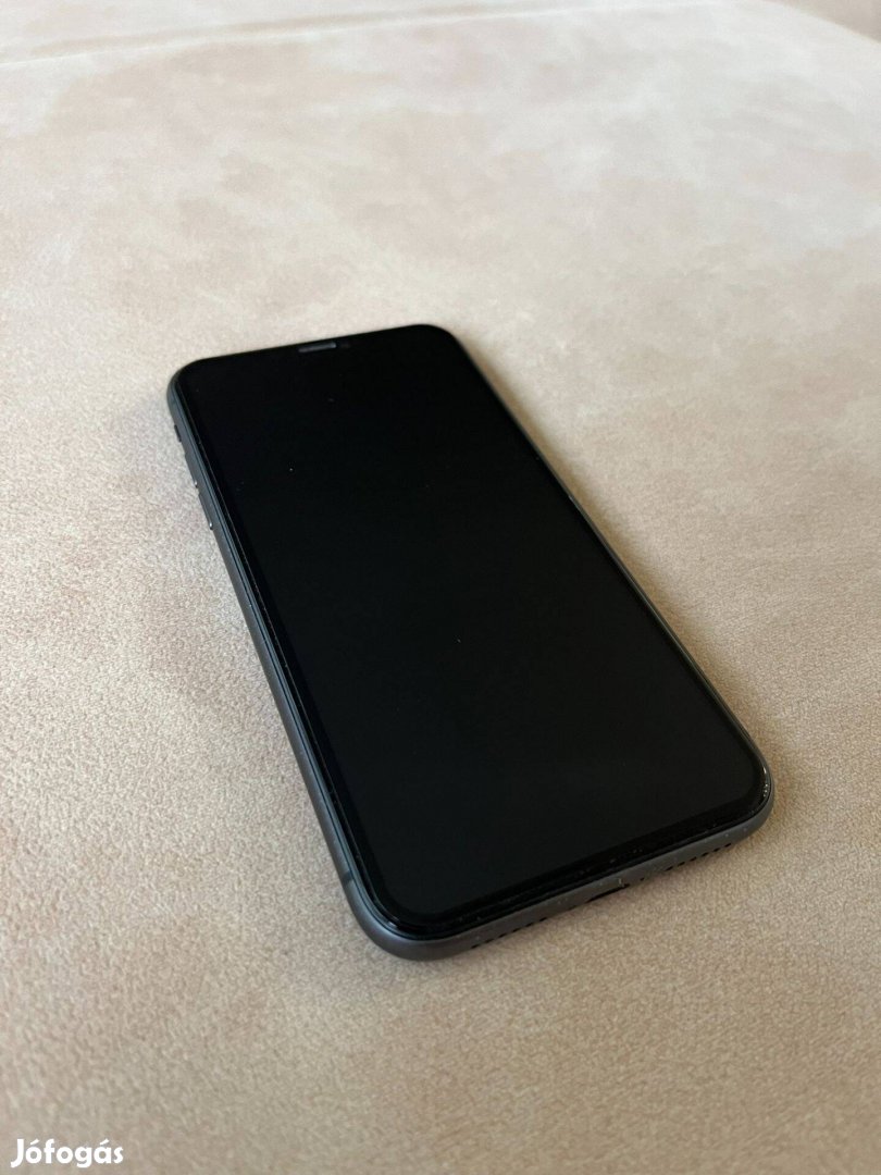 Apple iphone 11 Black 64 GB kártyafüggetlen szép állapotban