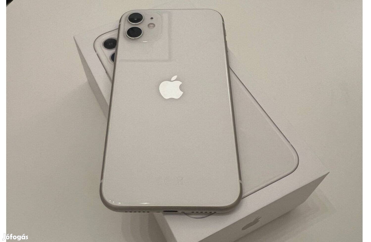 Apple iphone 11 Kártyafüggetlen 128 GB Fehér színben