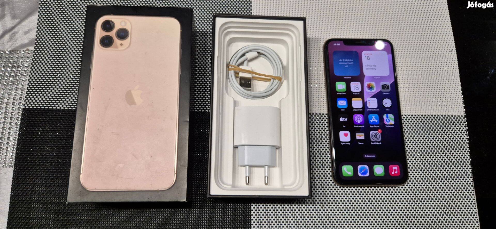 Apple iphone 11 Pro Max Újszerű Gold Független 92% Aksi Garis !