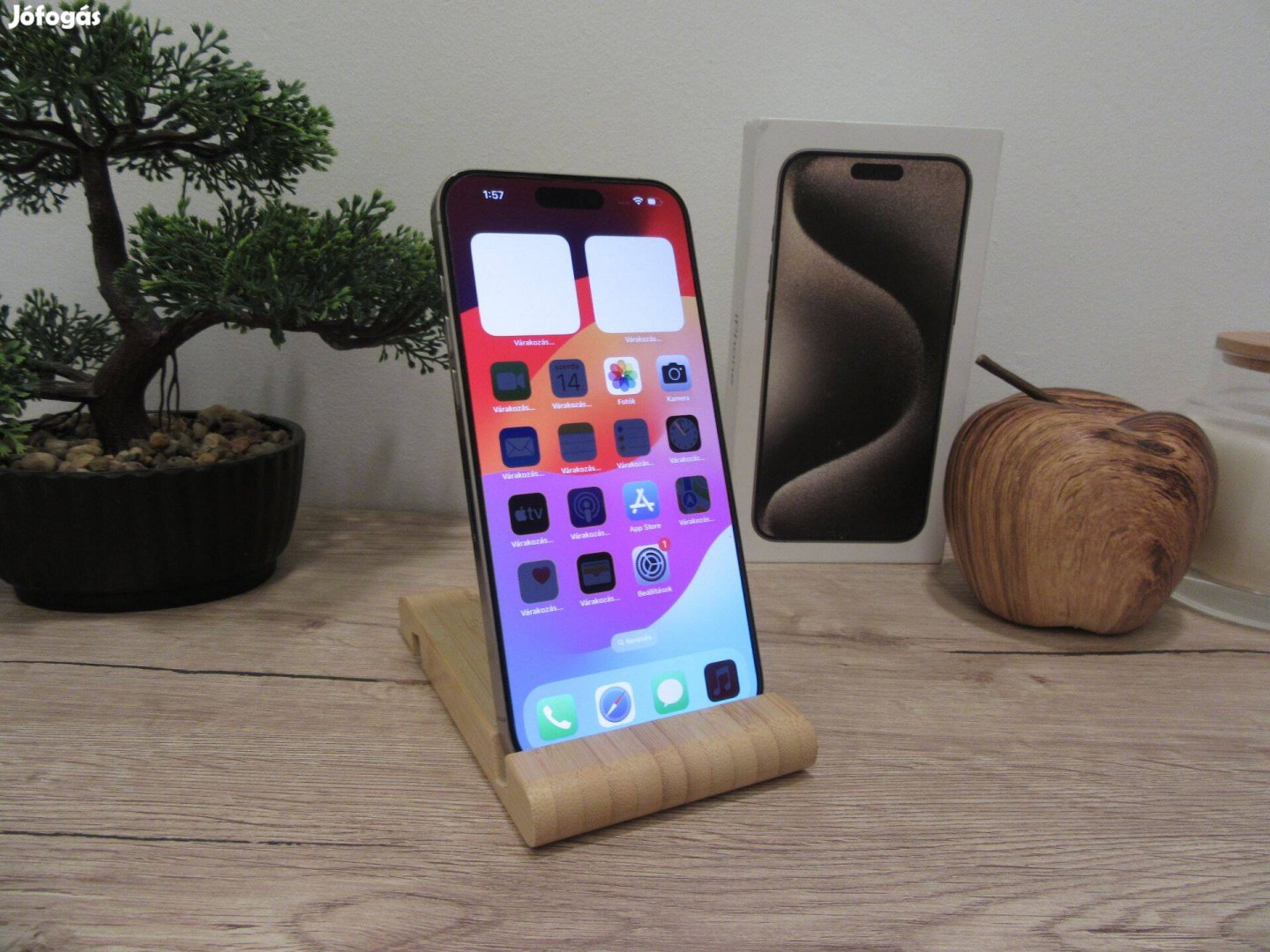 Apple iphone 15 Pro Max - Natural Titanium - Használt, újszerű