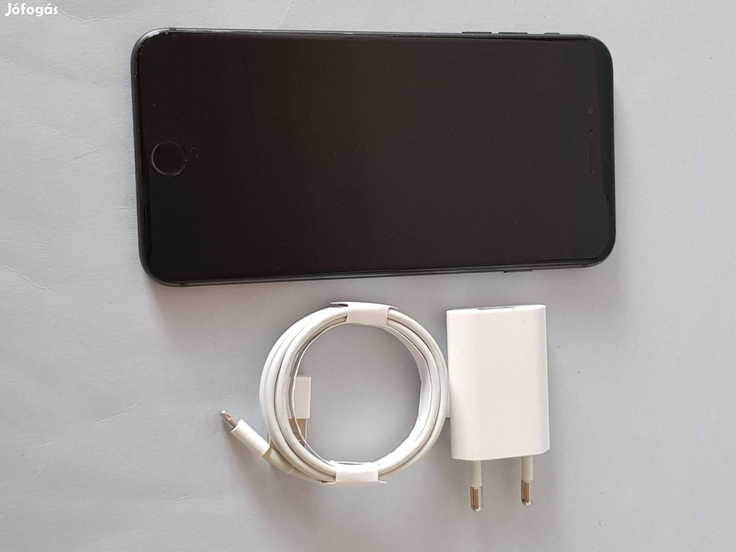 Apple iphone 8 Plus 256GB Fekete Független szép telefon eladó!