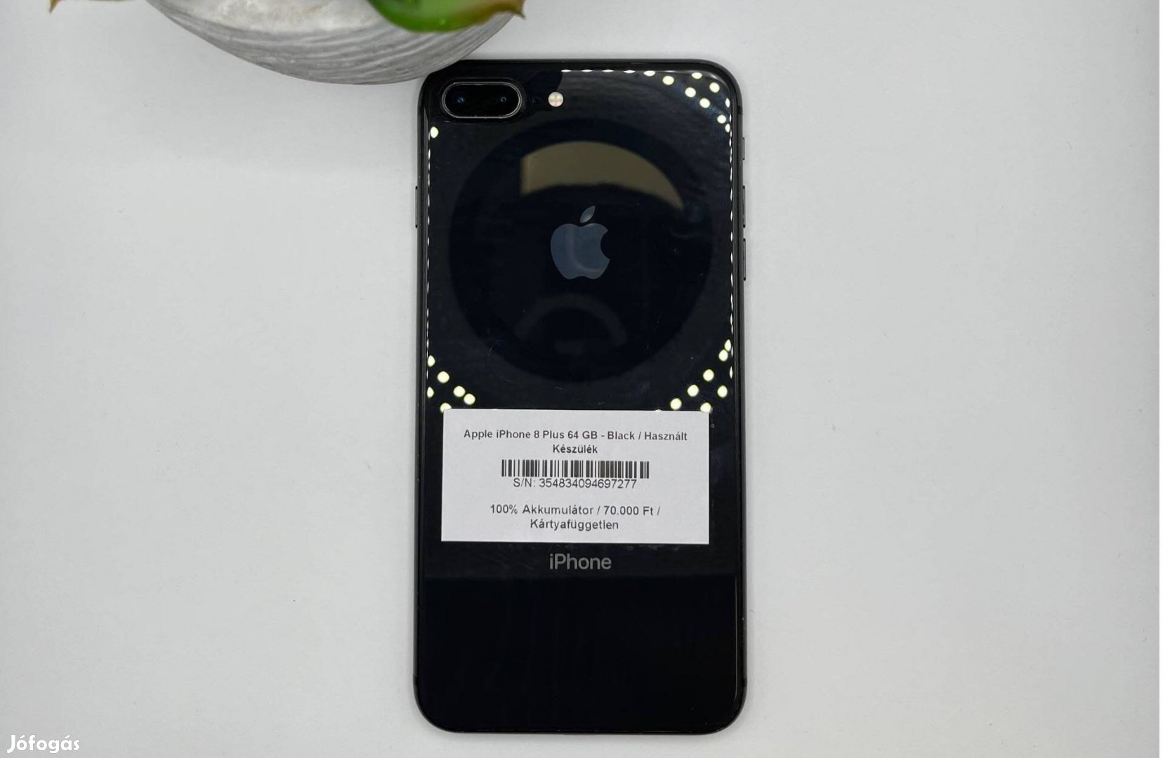 Apple iphone 8 Plus 64 GB - Kártyafüggetlen / Használt készülék