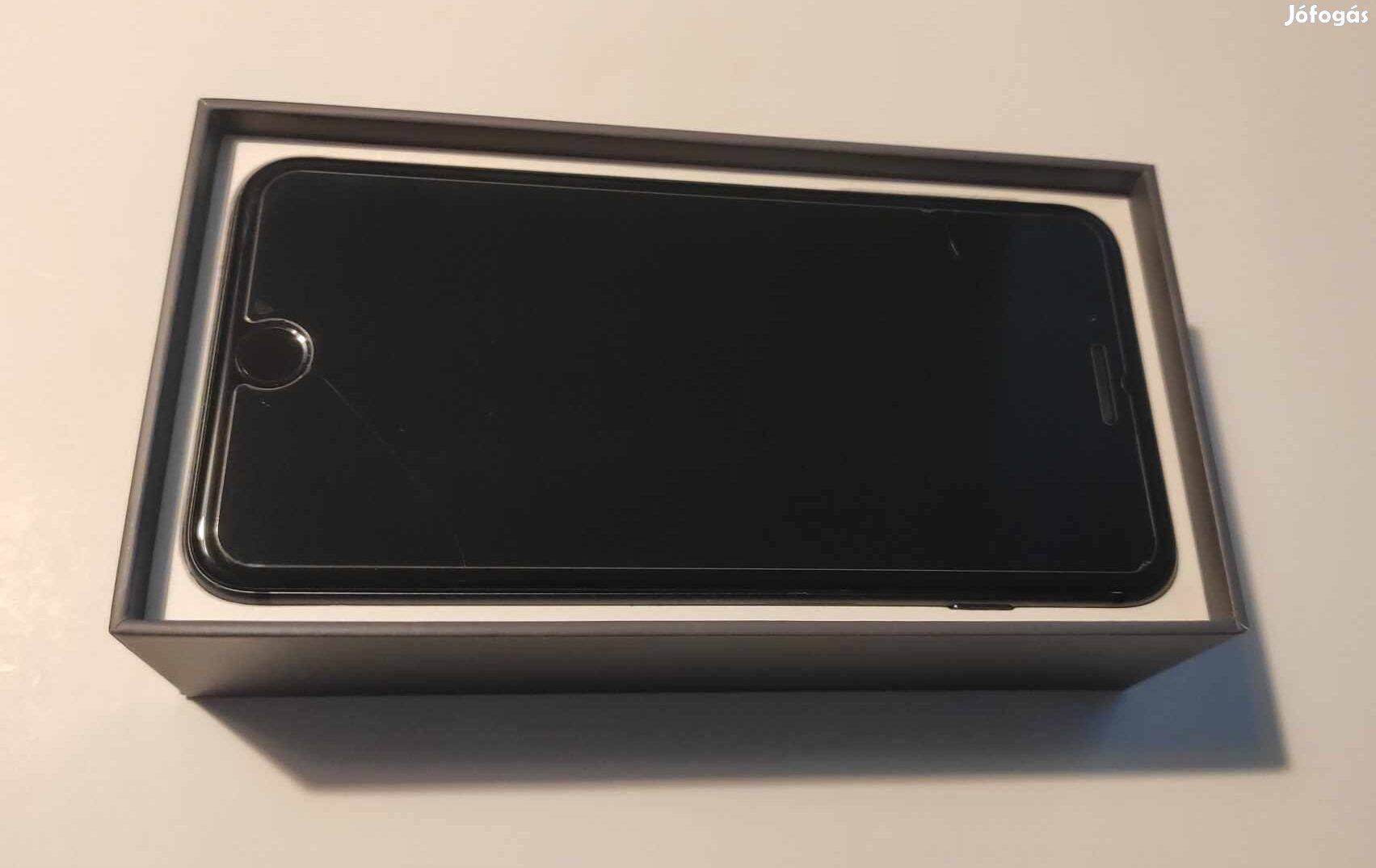 Apple iphone 8 Plusz 64 GB kártyafüggetlen okostelefon Dabason