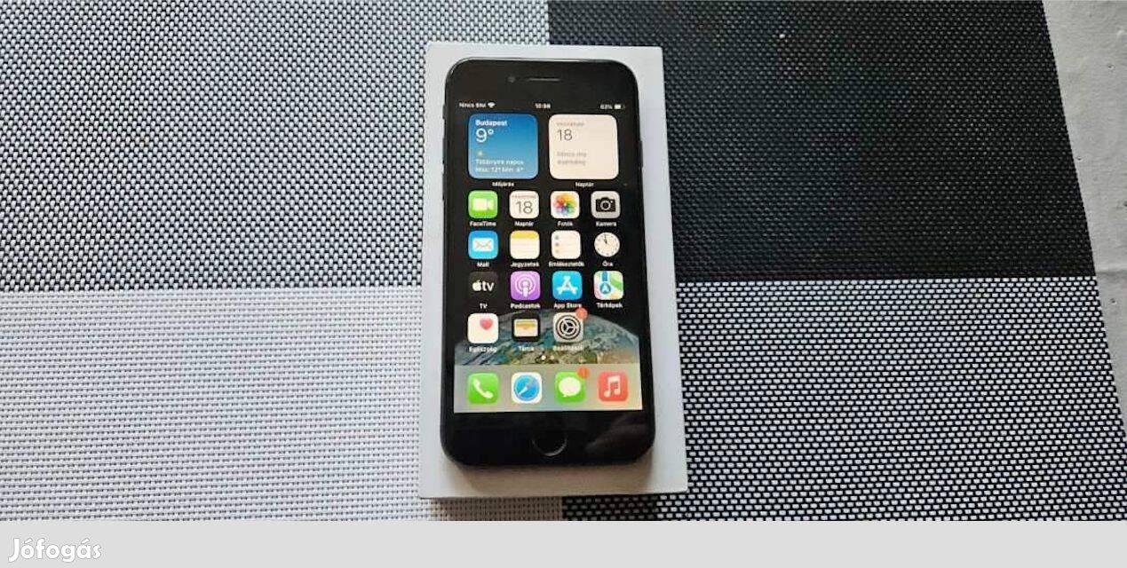 Apple iphone SE 2020 128GB Újszerű Black Garis 100% Aksi