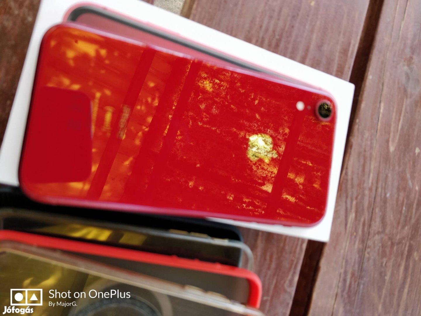 Apple iphone XR Red product 64Gb. kártyafüggetlen 