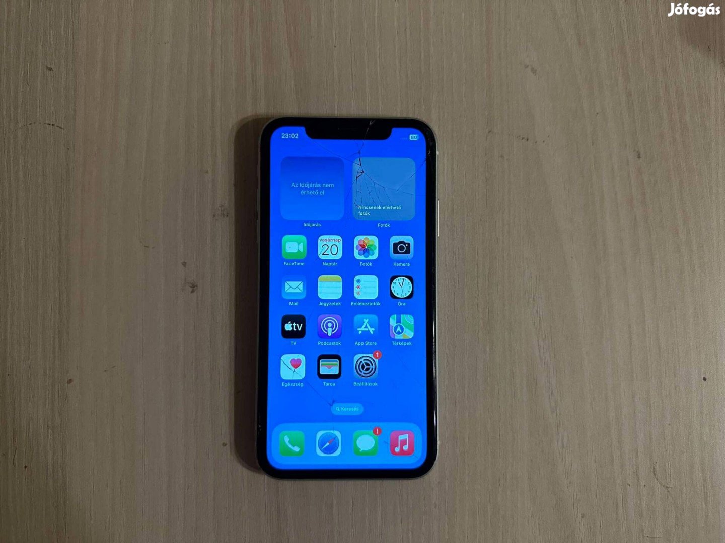 Apple iphone XR Újszerű Független Fehér Garis 100% Aksi !