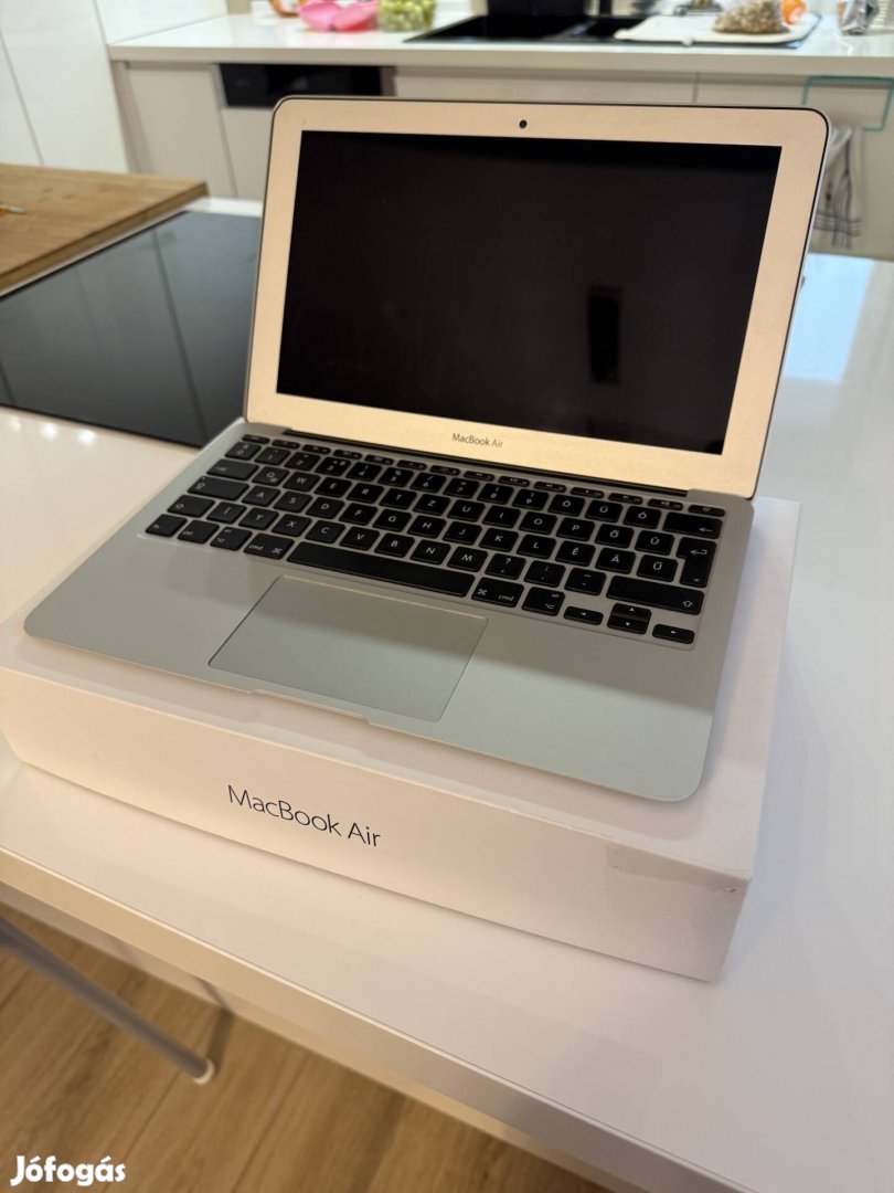 Apple macbook air 11" 256gb