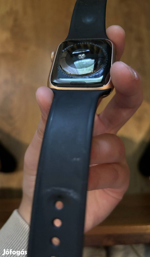 Apple watch 5