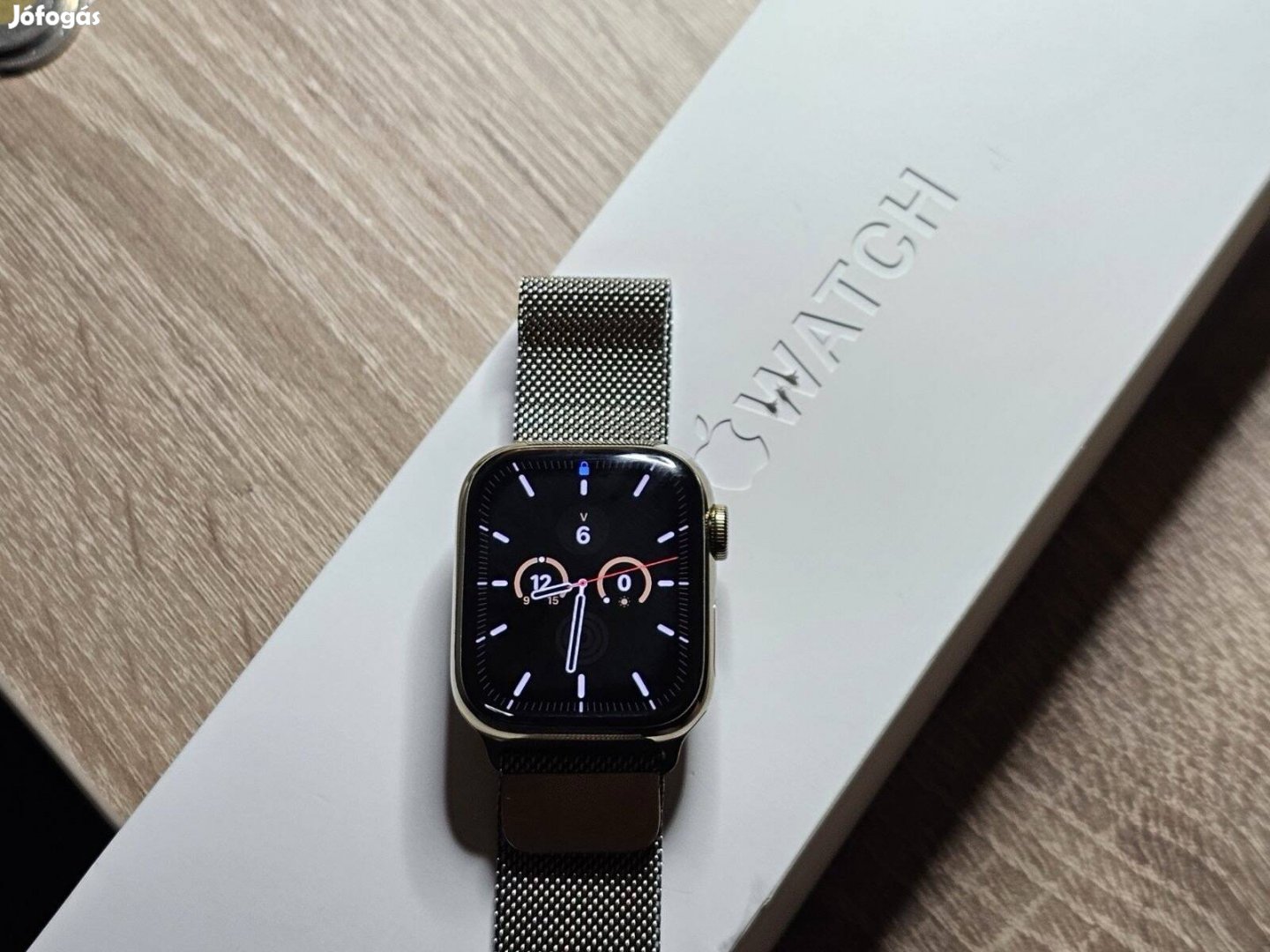 Apple watch 8 series e sim