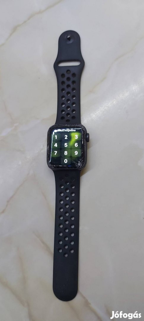 Apple watch SE2020 sérült 