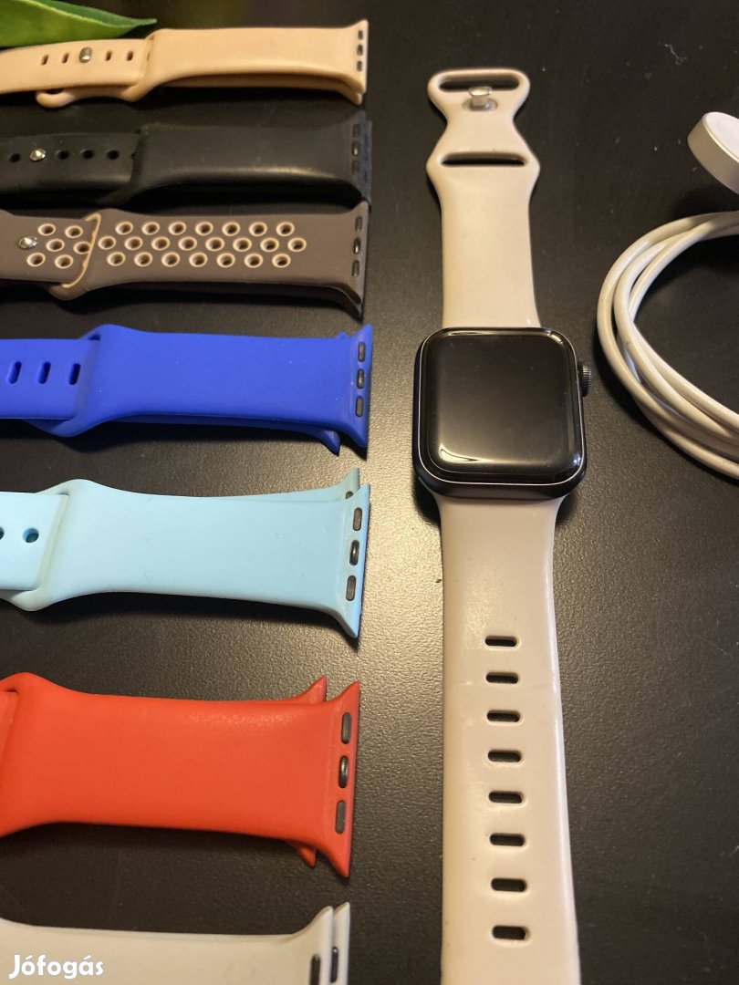 Apple watch SE Cellular+ ajándék szíjjak