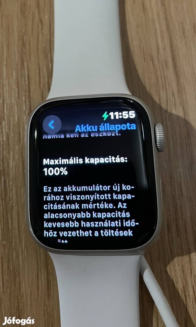 Apple watch series 8 