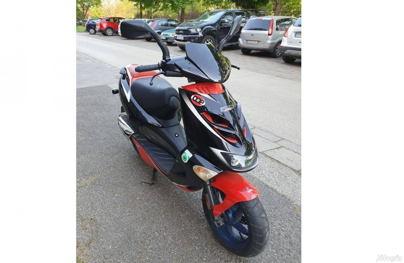 Aprila SR50 Replica - Racing Red