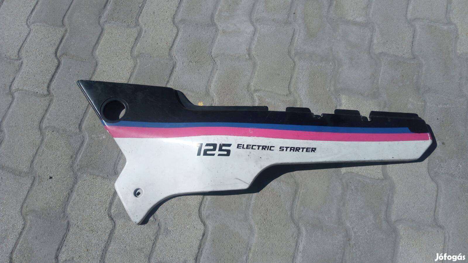 Aprilia AF1 bal oldalidom