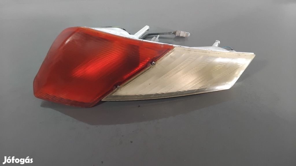 Aprilia Atlantic 200 - Bal hátsó lámpa