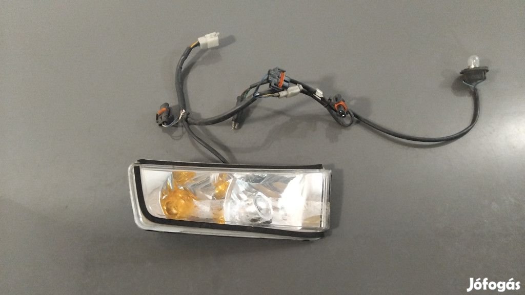 Aprilia Atlantic 500 - Jobb első index