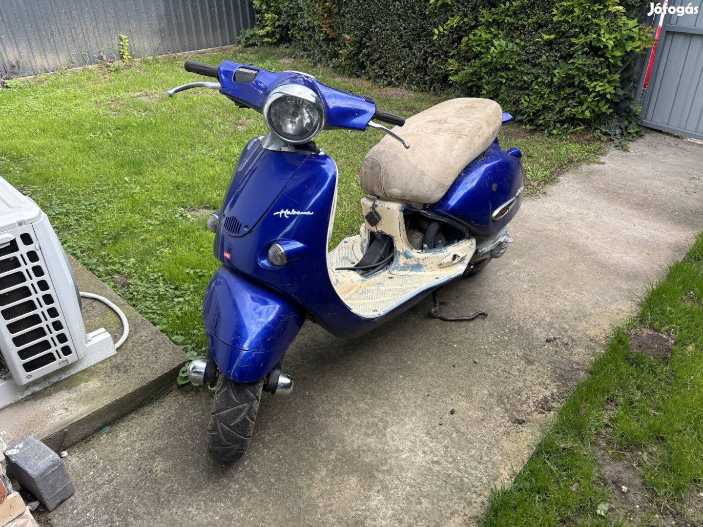 Aprilia Habana