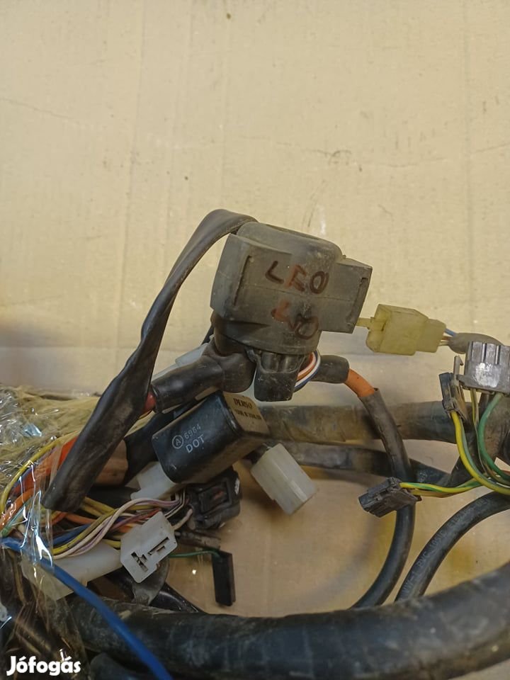 Aprilia Leonardo 250 kábel köteg