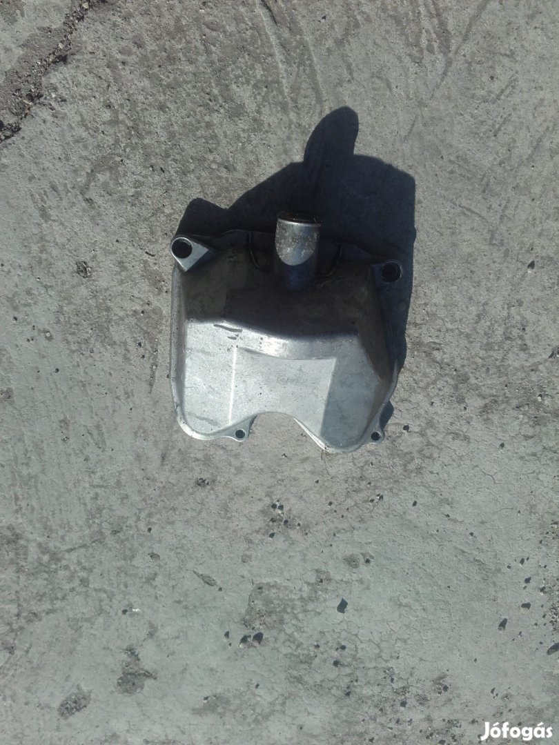 Aprilia Leonardo szelepfedél 125 &#8211; 150